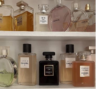 Right Way to Apply Perfume :  परफ्यूम खुशबू जल्दी क्यों उड़ जाती है ?  जानें लगाने के सही तरीके