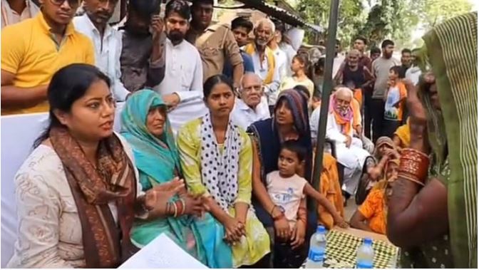 Raebareli News : पल्लवी पटेल और एसपी के बीच हुई हॉट टॉक, पुलिस अधीक्षक ने फोन काटा तो भड़क गईं विधायक, बोलीं-'आपके ऑफिस पहुंच जाऊंगी'