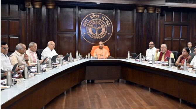 UP Cabinet : शिक्षामित्रों को 18 हजार और अनुदेशकों का मानदेय 17 हजार रुपये के प्रस्ताव को मिली हरी झंडी, 1 मई से दिया जाएगा मानदेय