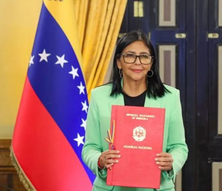 Acting President Delcy Rodríguez : अमेरिका ने वेनेजुएला की कार्यवाहक राष्ट्रपति पर लगे प्रतिबंध हटाए , असरदार द्विपक्षीय सहयोग एजेंडा बन सकेगा