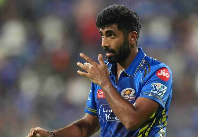 IPL 2026 में क्यों बेअसर दिख रहे जसप्रीत बुमराह? इस सीसन 19 ओवर में एक भी विकेट नहीं