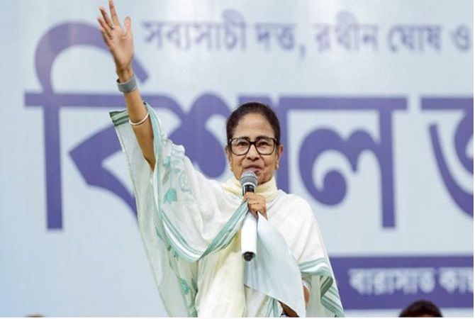 ‘बंगाल जीतते ही दिल्ली भी फतेह कर लूंगी’, मुख्यमंत्री ममता बनर्जी का भाजपा पर तीखा पलटवार