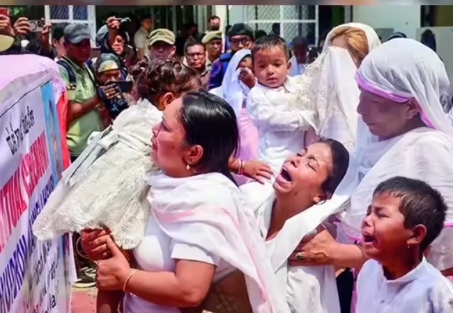 मणिपुर के उखरुल में फिर भड़की हिंसा, दो समूहों के बीच गोलीबारी में 3 युवकों की मौत