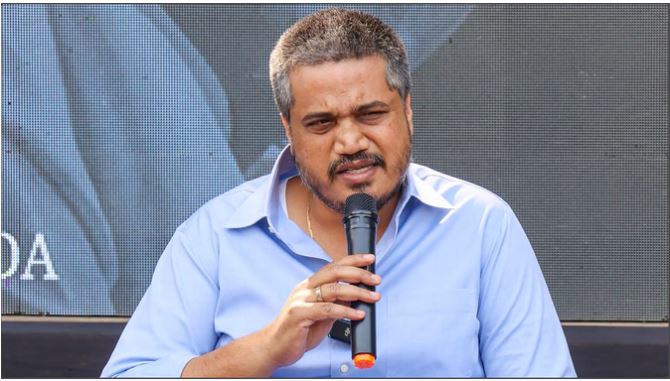 Ajit Pawar Plane Crash Case : DGCA अधिकारी की गिरफ्तारी पर रोहित पवार ने उठाया सवाल, बोले-'छोटी मछली गिरफ्तार, शार्क अभी भी आजाद'