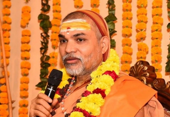 राघव चड्ढा विवाद में शंकराचार्य की एंट्री, बोले-‘देश का एसेट हैं’, AAP पर उठाए सवाल