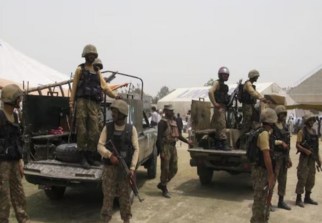 बलूचिस्तान के कई नागरिकों पाकिस्तानी सेना ने क्या गिरफ्तार, अपना घर खाली न करने पर परिणाम भुगतने की दी चेतावनी