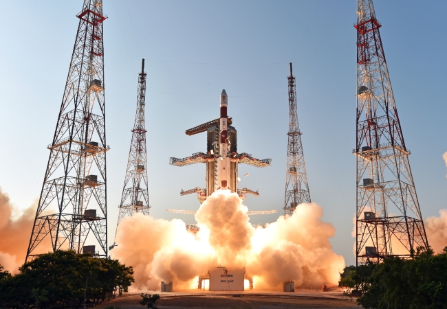 भारत की अंतरिक्ष उड़ान का काउंटडाउन शुरू, गगनयान से पहले होंगे तीन बड़े ट्रायल : ISRO चेयरमैन