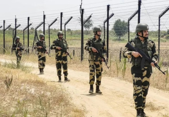 शुभेंदु सरकार ने मुर्शिदाबाद में BSF को दी 27किमी जमीन, बांग्लादेश सीमा पर होगी फेंसिंग