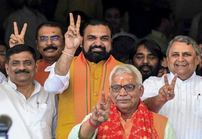 Bihar Cabinet Expansion Live : आज निशांत कुमार समेत सम्राट कैबिनेट में 31 मंत्री लेंगे शपथ, देखें- पूरी लिस्ट