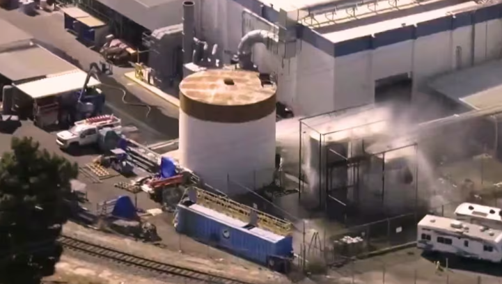 California Chemical Leak : कैलिफॉर्निया में केमिकल लीकेज का खतरा, 40 हजार लोगों को घर छोड़ने का आदेश