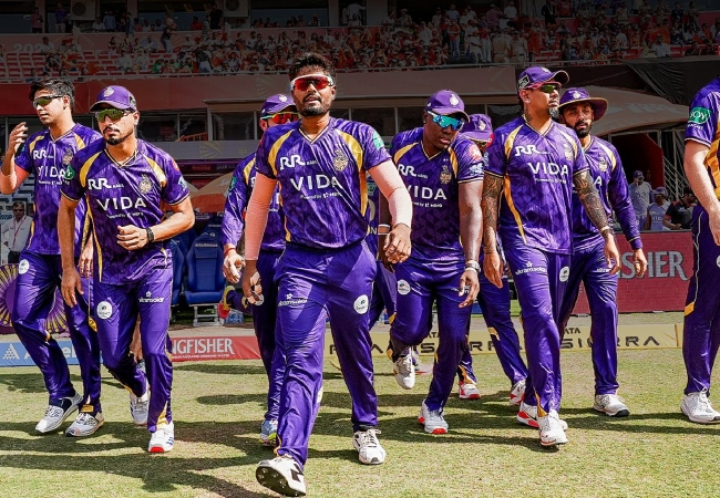 KKR भी आईपीएल प्लेऑफ की रेस में हुई शामिल, विरोध टीमों की बढ़ी धड़कनें