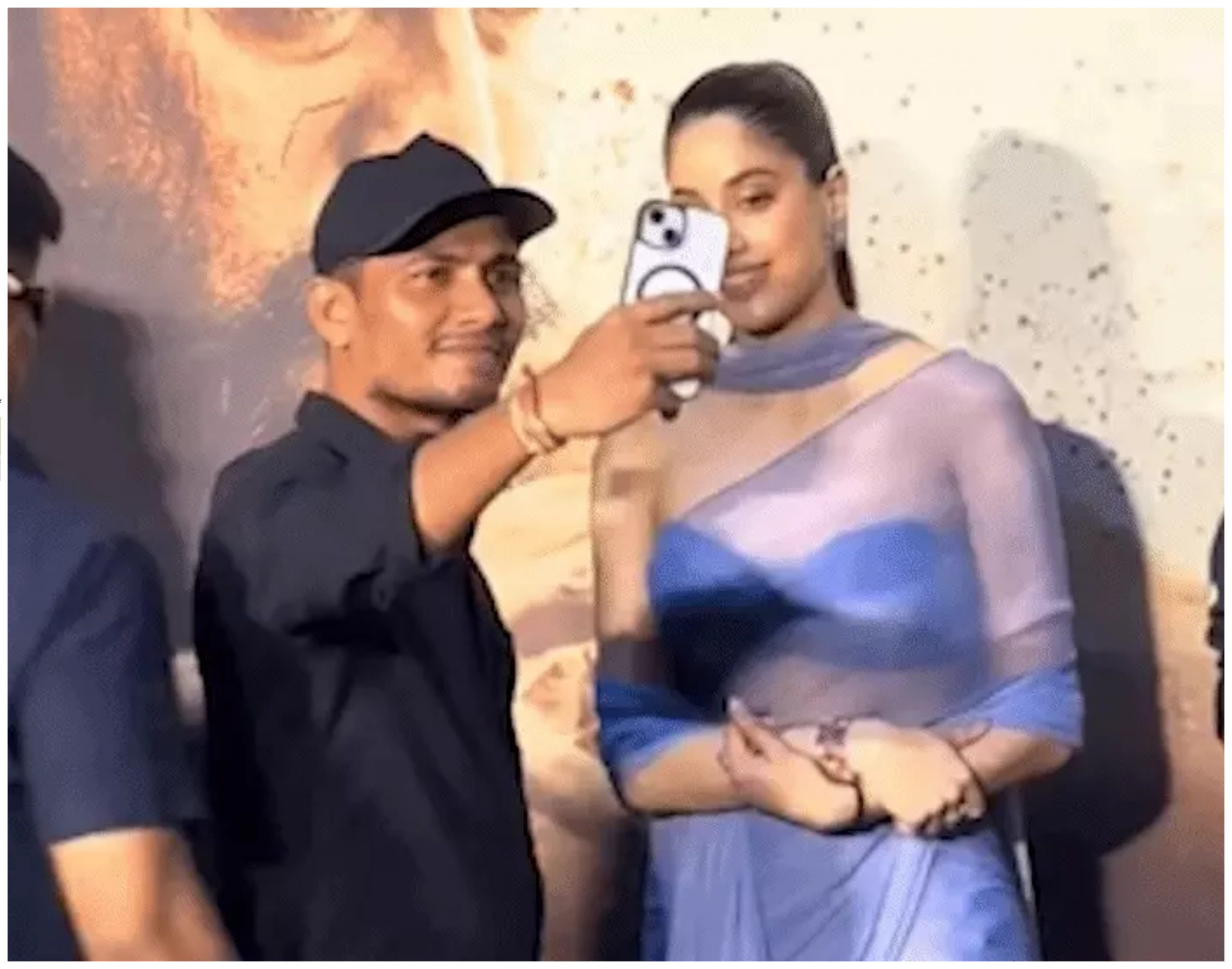 Video-जान्हवी कपूर का इशारा देख,बॉडीगार्ड ने तुरंत सेल्फी ले रहे फैन पर लिया एक्शन