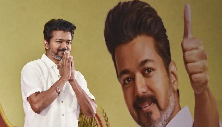 Tamil Nadu Politics TVK Vijay : तमिलनाडु की राजनीति में आई सुपरस्टार विजय की सुनामी , TVK बनी सबसे बड़ी पार्टी