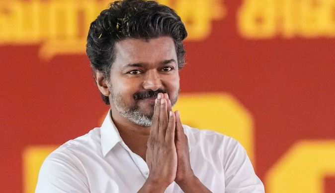 Tamil Nadu Politics TVK Vijay : बॉलीवुड एक्टर टाइगर श्रॉफ ने थलपति विजय को दी जीत की बधाई ,TVK बनी सबसे बड़ी पार्टी