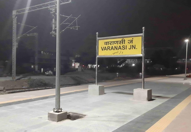 चलती ट्रेन में वारदात: कोलकाता-जम्मूतवी एक्सप्रेस के स्लीपर कोच में यात्री की गोली मारकर हत्या