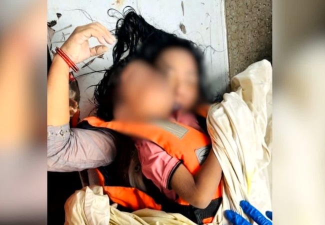 सांस छूटी, पर सीने से नहीं छूटा मां के कलजे का टुकड़ा: जबलपुर क्रूज हादसे का यह ​दृश्य देख रो पड़े लोग