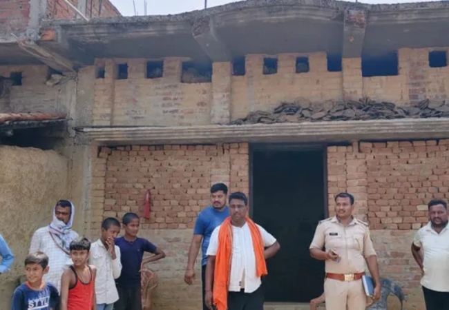 ससुराल में दामाद को दफनाया, शव गलाने ने लिए 15 पैकेट नमक डाला, पत्नि,सास समेत चार गिरफ्तार