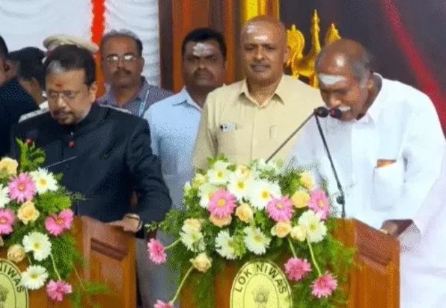 एन. रंगासामी ने फिर संभाली पुडुचेरी की कमान, पांचवीं बार बने मुख्यमंत्री, भाजपा अध्यक्ष नितिन ​नवीन समारोह में मौजूद रहे
