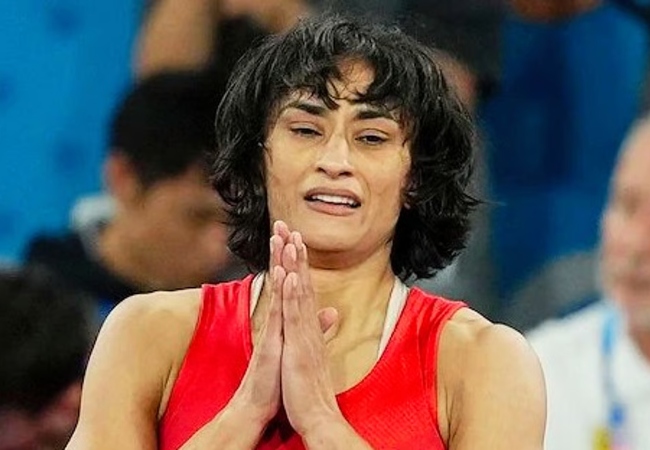 “बदले की भावना” से व्यवहार नहीं होना चाहिए: विनेश फोगाट मामले मे, दिल्ली हाई कोर्ट की WFI को फटकार, बोला- मां बनना अपराध नहीं