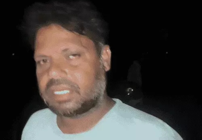 बेटी के अफेयर से परेशान पिता ने उसकी हत्या कर, शव बाइक मे बांधकर ले गया, खेत में दफना गुगुमशुदगी की सूचना पुलिस को दी