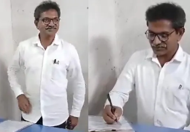 AK-47 छोड़ अब किताबों के साथ लौटा पूर्व माओवादी , 62 की उम्र में दी इंटर की परीक्षा, कभी ​​1 कारोड़ का इनामी ​हुआ करता था
