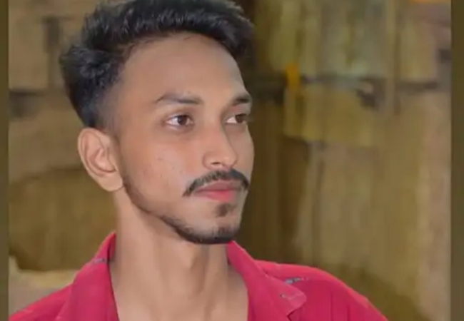 देवरिया में सड़क किनारे मिले युवक-युवती के शव, प्रेम प्रसंग की चर्चा से इलाके में सनसनी