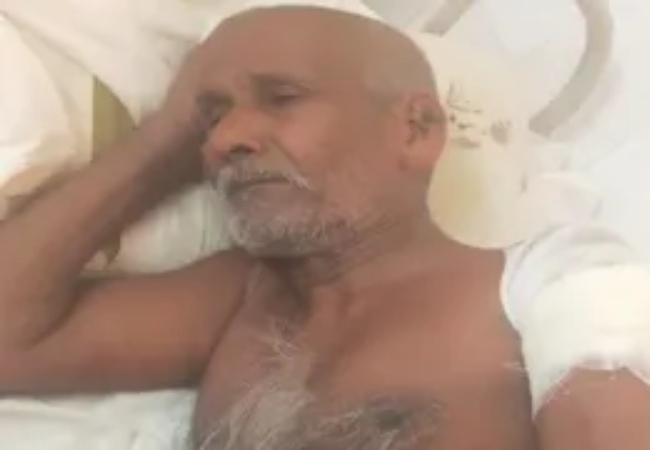 बच्चों का विवाद बना खूनी जंग, पड़ोसी ने की पांच राउंड फायरिंग, बुजुर्ग के कंधे में धंसी गोली
