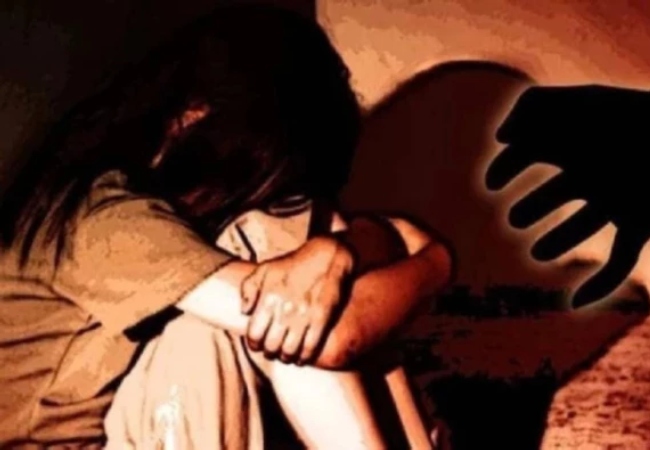 पहली कक्षा के छात्र से कुकर्म, आरोपी पड़ोसी गिरफ्तार