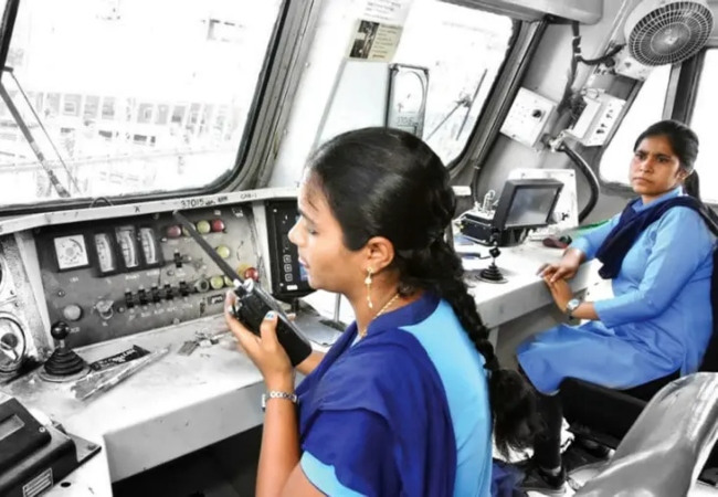 Loco Pilot In The Railways: रेलवे में लोको पायलट बनने के लिए जानें, ​कैसे करें 12वीं के बाद तैयारी?