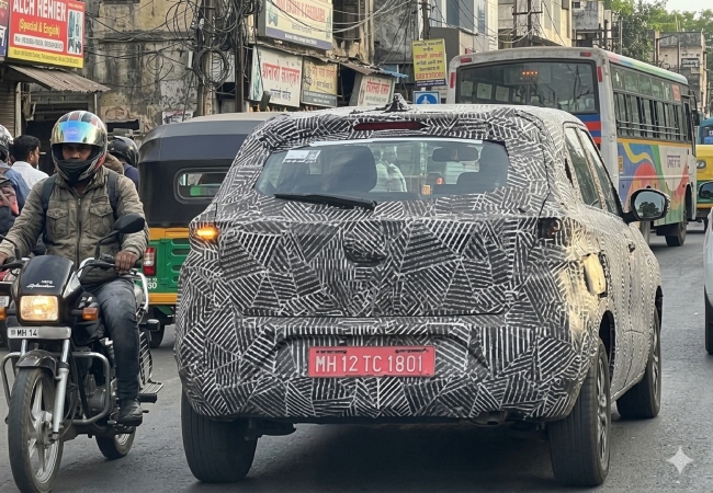 Tata Motors का नया धमाका! लीक हुई नई कार की तस्वीरें, इंजन को लेकर बढ़ा सस्पेंस