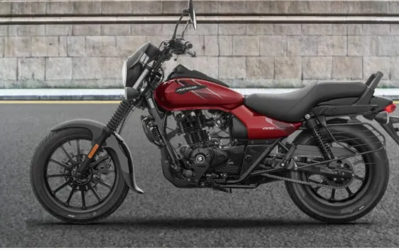 Avenger Street 220 :  बजाज आटो ने लॉन्च की एवेंजर स्ट्रीट 220 ,  जानिए कीमत और फीचर्स