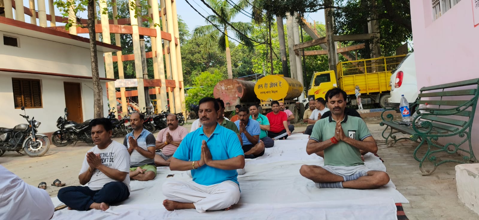 NAUTANWA-योग सप्ताह जागरूकता अभियान का शुभारंभ, पालिकाध्यक्ष बृजेश मणि त्रिपाठी ने किया उद्घाटन