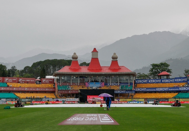 IND vs AFG Live: धर्मशाला में बारिश के चलते नहीं हो पाया टॉस, भारत बनाम अफगानिस्तान पहला वनडे शुरू होने में देरी