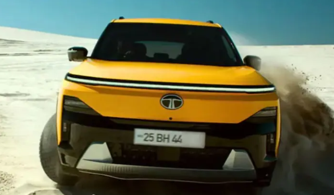 New Tata Sierra EV :  लग्जरी फीचर्स के साथ नई टाटा सिएरा ईवी इस दिन होगी लॉन्च , जानें पावर और फीचर्स