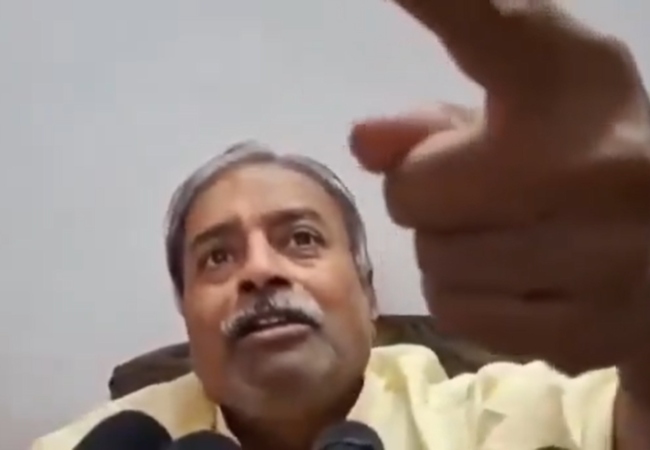 Video : 'ये सब चोर हैं, इनकी छुट्टी करो...' राम मंदिर दान विवाद पर बोले पूर्व भाजपा सांसद विनय कटियार