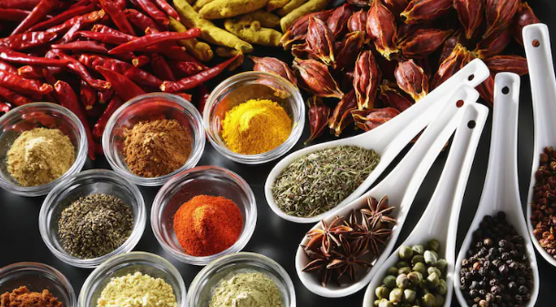 Health Tips :  रसोई में रखे ये मसाले बीमारियों के दुश्मन है!,  सेहत के लिए बड़े फायदेमंद