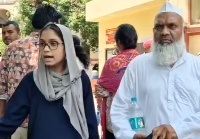 NEET-UG परीक्षा नहीं, मेरा बुर्का और मेरी पहचान मायने रखती है : छात्रा कुलसुम बानो