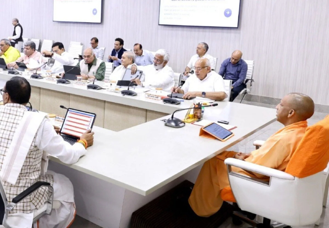 Yogi Cabinet : सरकारी वकीलों का मानदेय बढ़ा, मंथली रिटेनरशिप के ऊपर बहस की नई फीस फिक्स