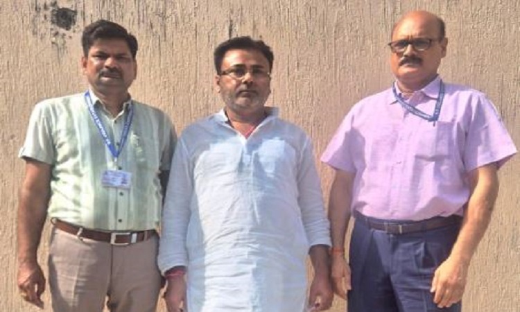 NRHM के आरोपी और पूर्व विधायक मुकेश श्रीवास्तव को वि​जिलेंस ने किया गिरफ्तार, वित्तीय अनियमितताओं के आरोप में हुई कार्रवाई