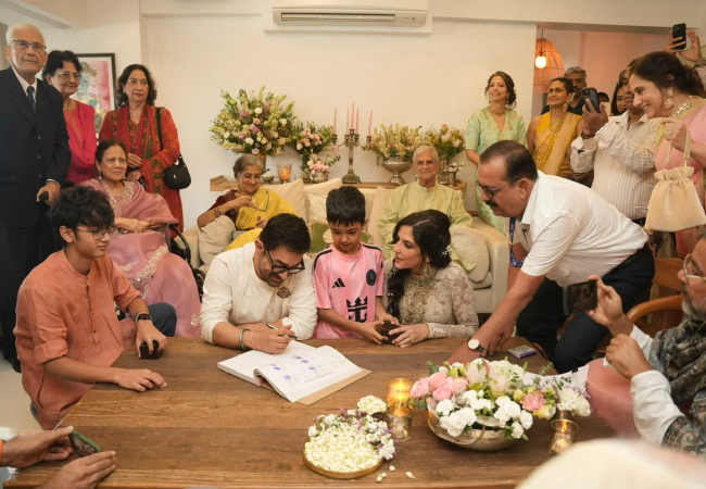 Aamir Khan-Gauri Spratt Wedding : आम‍िर खान की तीसरी शादी पर लगी कानूनी मुहर, परिवार हुआ इमोशनल