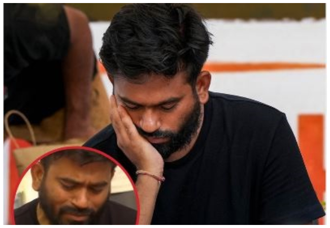 जंतर-मंतर पर फूट-फूटकर रोए अभिजीत दीपके,बोले- सोनम सर को ले जाने से नहीं खत्म होगा आंदोलन, अब हम पीएम मोदी के इस्तीफे की मांग करेंगे