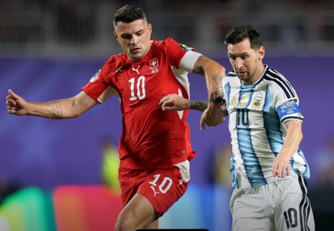 FIFA World Cup Update : लियोनेल मेसी की अर्जेंटीना टीम ने स्विट्ज़रलैंड को 3-1 से हराया, वर्ल्ड कप के सेमीफ़ाइनल में बनाई जगह