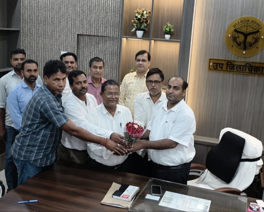 नौतनवा तहसील को मिले नए एसडीएम कुणाल, अधिवक्ताओं ने किया जोरदार स्वागत; 20 जुलाई को होगी पहली अहम बैठक