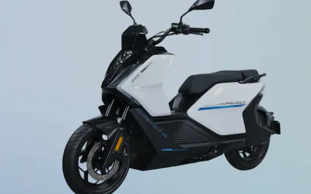 Keeway Hypevolt-R :  कीवे ने लॉन्च किया ADAS फीचर वाला हाइपवोल्ट-आर, जानें कीमत और बुकिंग्स