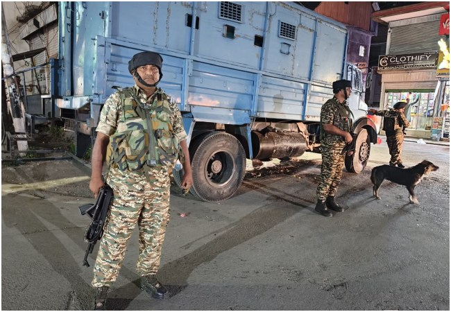 Shopian Encounter : लश्कर का टॉप कमांडर जाकिर गनई को सुरक्षाबलों ने किया ढेर, आतंकी के पास मिले हथियार