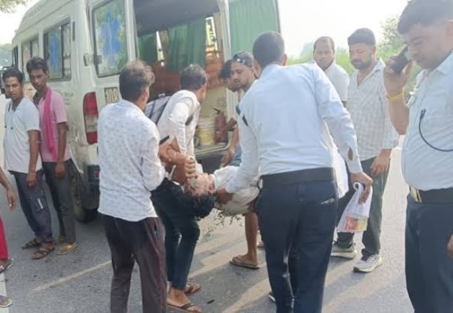 बुलंदशहर में आमने-सामने टकराई दो बाइकें, दो युवकों की मौके पर ही मौत