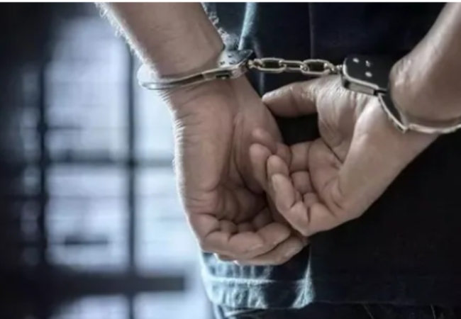 एसटीएफ और हिमाचल पुलिस की कार्रवाई में हिमाचल का शातिर बदमाश देहरादून से गिरफ्तार