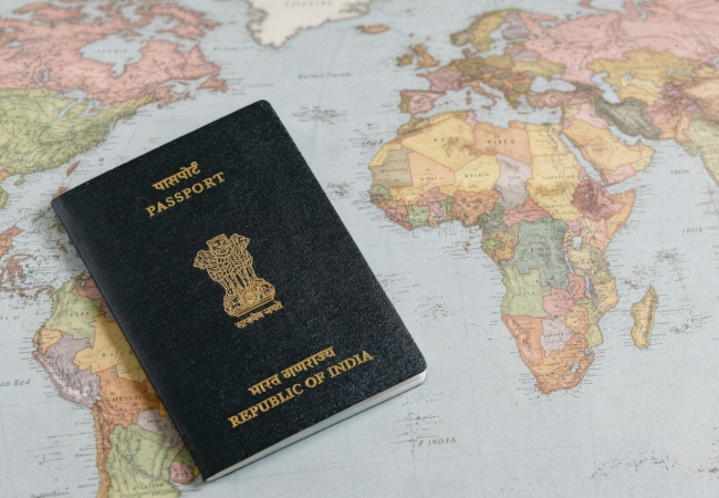 ग्लोबल पासपोर्ट इंडेक्स 2026 में भारत की रैंकिंग गिरी, 125वें स्थान पर पहुंचा भारतीय पासपोर्ट