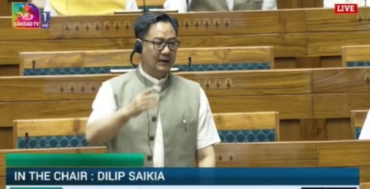 विपक्ष जब चाले हम सदन में चर्चा के लिए तैयार, आप शर्तें लगाकर चर्चा से चाहते हैं बचना: किरेन रिजिजू