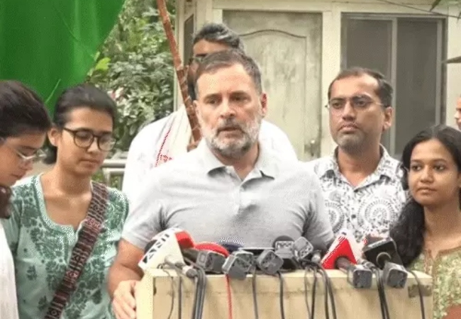 सरकार सोच रहीं है 'प्रधान का मंत्रालय बदल दिया जाए, तो हम ये होने नहीं देंगे, उन्हे पद से हटना ही होगा': राहुल गांधी